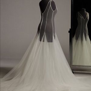 Vera Wang Overdress